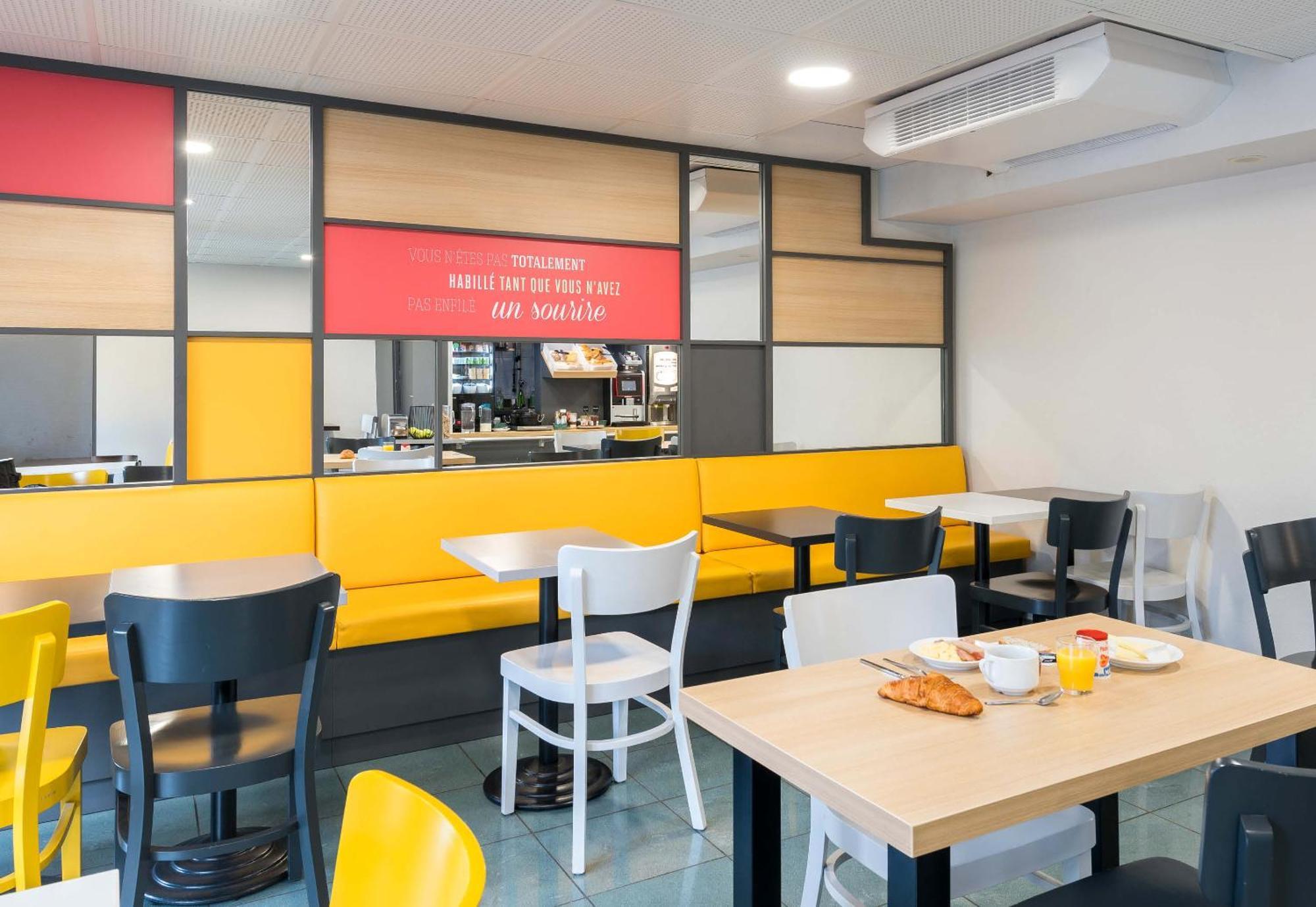 B&B Hotel Laval Change Exterior foto